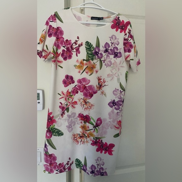 Floral cap sleeve shift dress - Picture 2 of 4